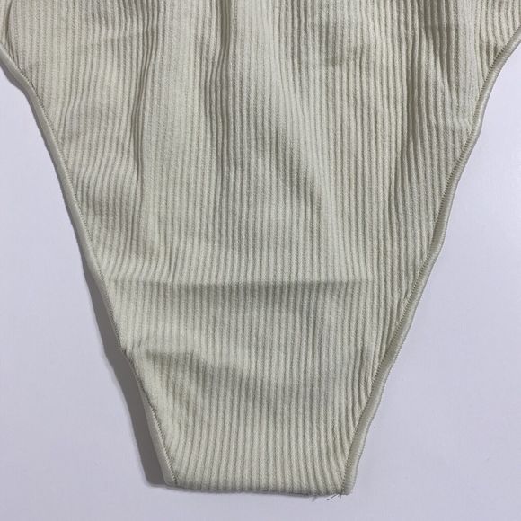 Skims Seamless Rib Thong Panty Panties Bone Cream Off White Ultra Soft NEW - Picture 8 of 14